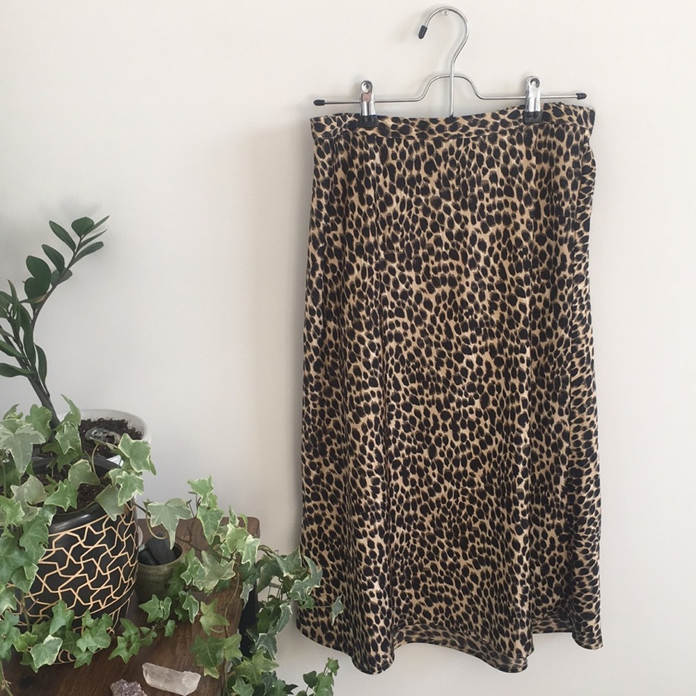 Midi Pull-On Leopard Skirt